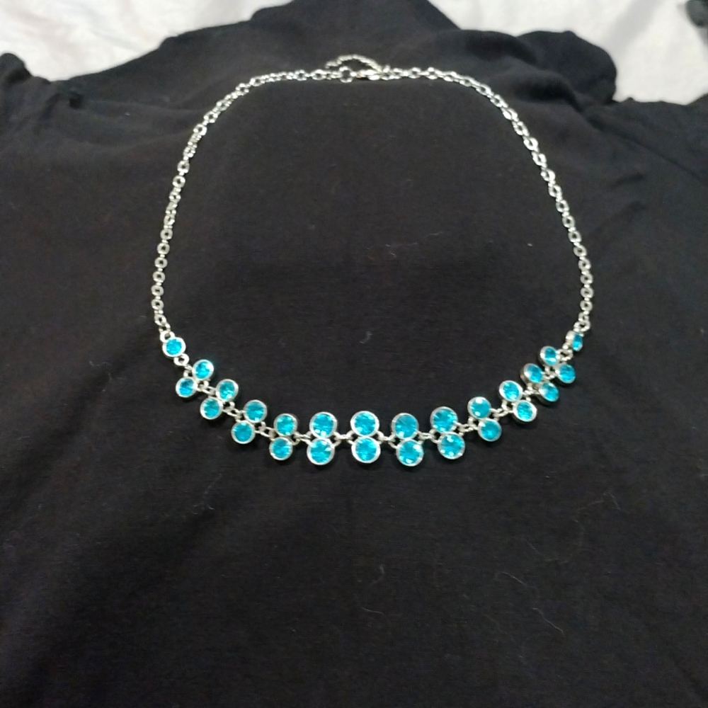 Silver blue necklace